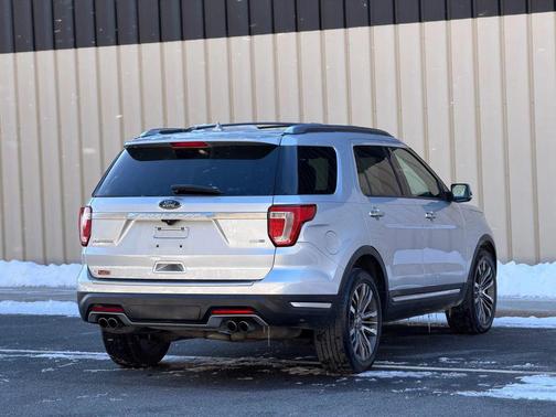 2018 Ford Explorer Platinum