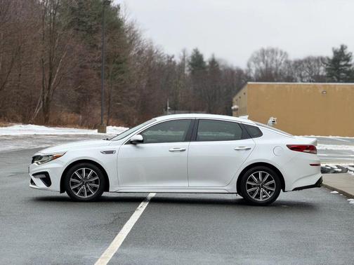 2019 Kia Optima EX