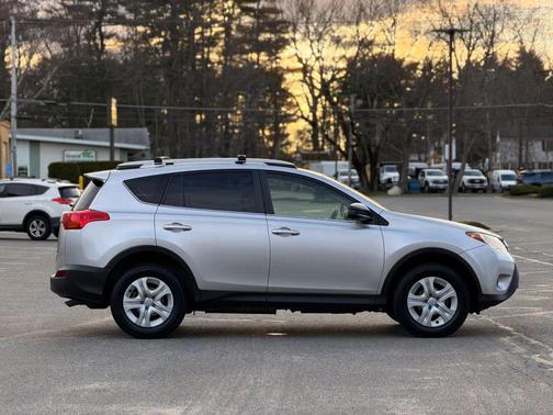 Classic Silver Metallic 2013 Toyota RAV4 LE