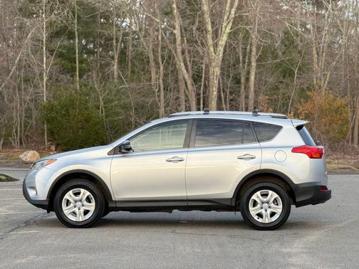 Classic Silver Metallic 2013 Toyota RAV4 LE