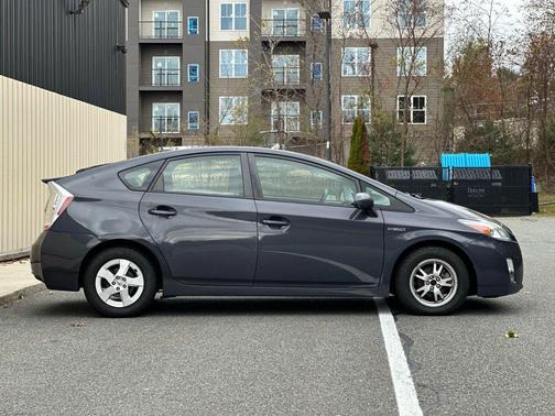 2010 Toyota Prius IV