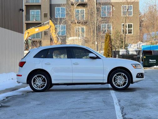 2017 Audi Q5 2.0T Premium