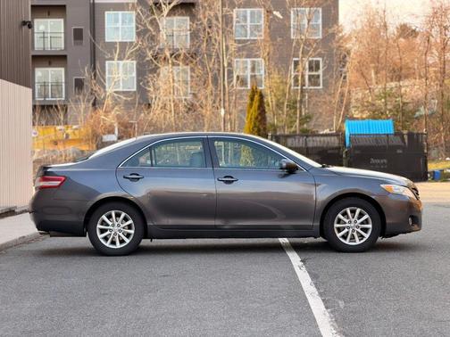 2011 Toyota Camry XLE