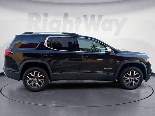 2023 GMC Acadia AWD SLT
