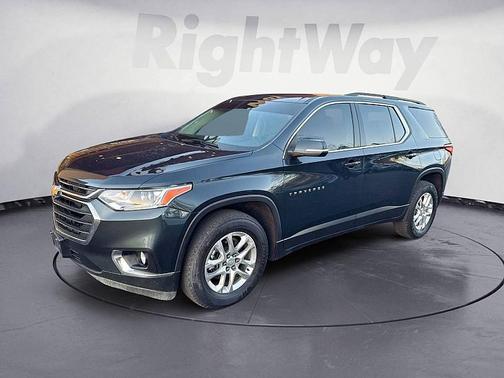 2021 Chevrolet Traverse LT Cloth
