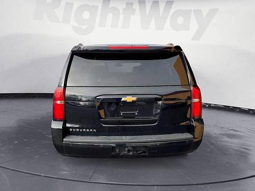 2019 Chevrolet Suburban LS