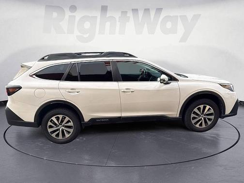 2021 Subaru Outback Premium