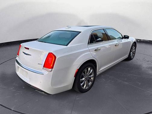 2019 Chrysler 300 Limited