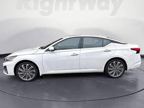 2024 Nissan Altima 2.5 SL