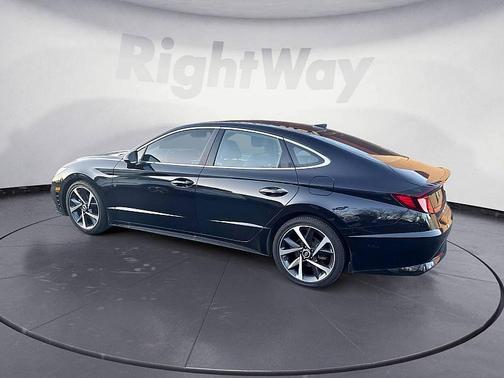 2021 Hyundai SONATA SEL Plus