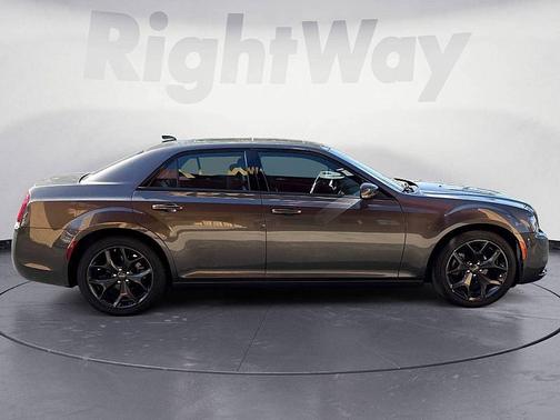 2023 Chrysler 300 S