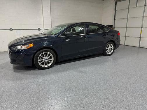 2020 Ford Fusion Hybrid SE