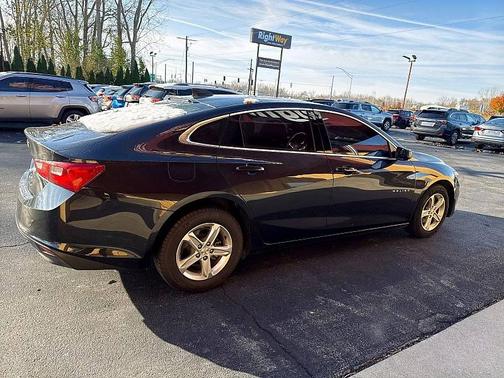 2023 Chevrolet Malibu 1LS