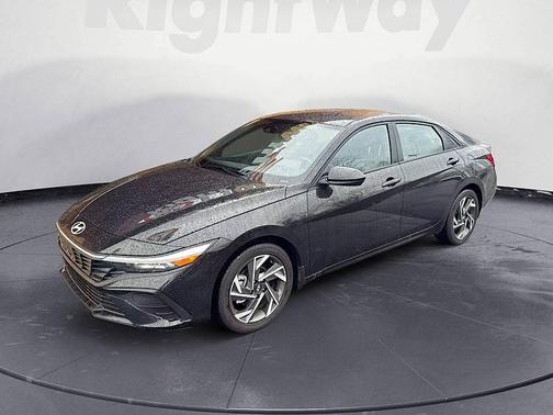2025 Hyundai ELANTRA Sport