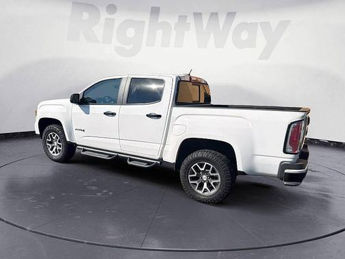 2022 GMC Canyon AT4