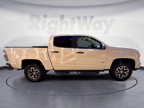 2022 GMC Canyon AT4