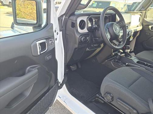 2026 Jeep Gladiator Sport S