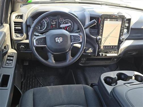 2026 RAM 2500 Tradesman Crew Cab 4x4 6'4' Box