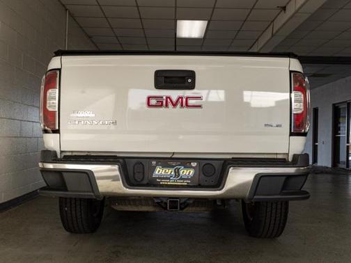 2017 GMC Canyon SLE