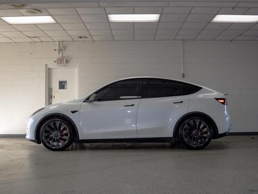 2021 Tesla Model Y Performance Dual Motor All-Wheel Drive