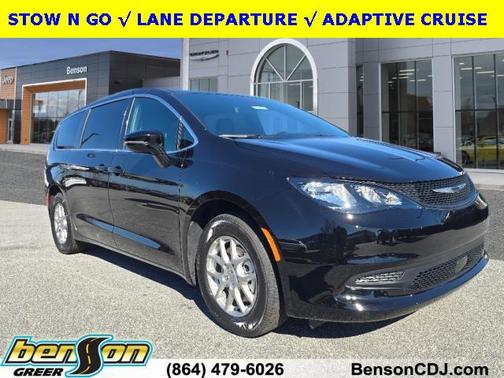 2025 Chrysler Voyager LX