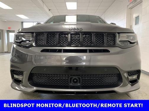 Photo 2 of 23 of 2020 Jeep Grand Cherokee SRT