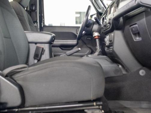 2021 Jeep Wrangler Willys