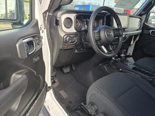 2025 Jeep Gladiator Nighthawk