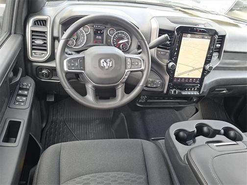 2026 RAM 2500 Tradesman Crew Cab 4x4 6'4' Box