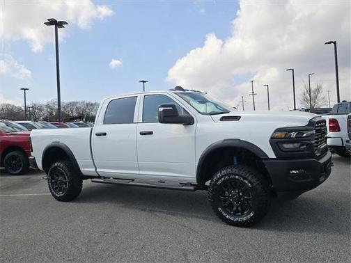 2026 RAM 2500 Tradesman Crew Cab 4x4 6'4' Box