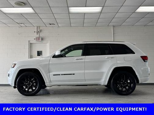 2022 Jeep Grand Cherokee Laredo