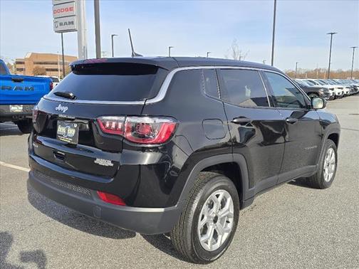 2025 Jeep Compass Sport