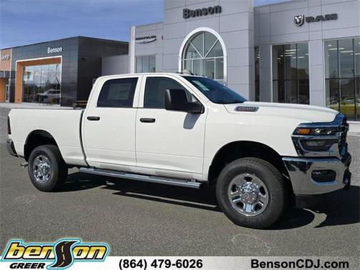 2026 RAM 2500 Tradesman Crew Cab 4x4 6'4' Box