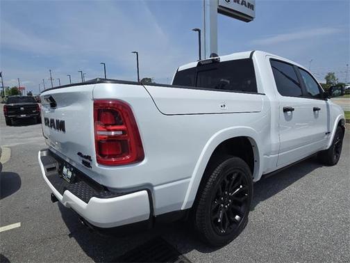 2025 RAM 1500 Limited