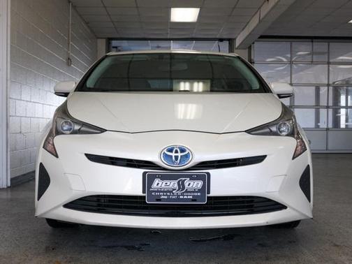 2016 Toyota Prius Two Eco