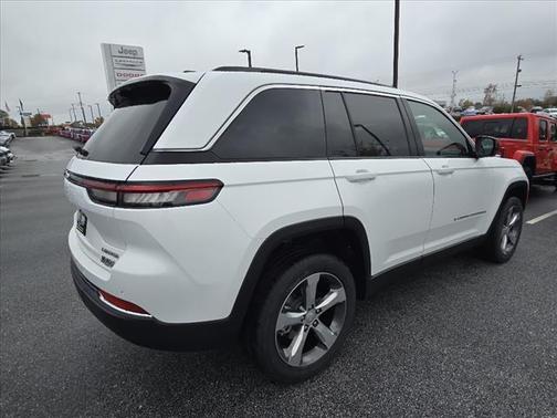 2025 Jeep Grand Cherokee Limited X
