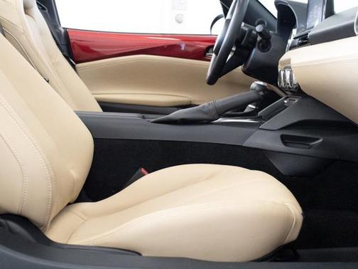 2020 Mazda MX-5 Miata RF Grand Touring