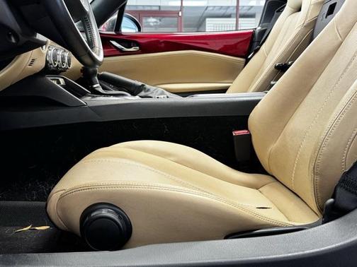 2020 Mazda MX-5 Miata RF Grand Touring