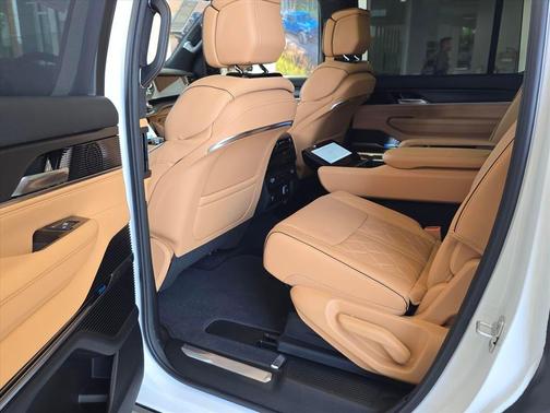 Bright White Clearcoat 2026 Jeep Grand Wagoneer Summit Reserve 4x4