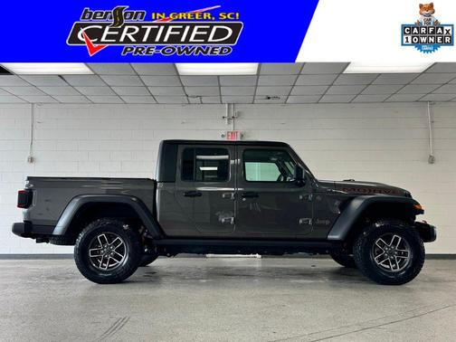 Granite Crystal Metallic Clearcoat 2024 Jeep Gladiator Mojave