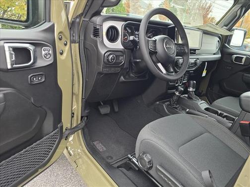 2026 Jeep Gladiator Sport S