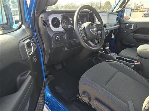 2025 Jeep Gladiator Nighthawk