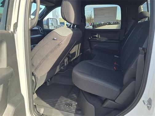 2026 RAM 2500 Warlock Crew Cab 4x4 6'4' Box