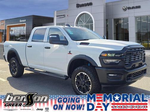 Bright White Clearcoat 2026 RAM 2500 Warlock Crew Cab 4x4 6'4' Box