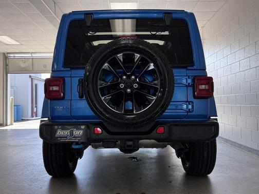 2022 Jeep Wrangler Unlimited 4xe Sahara