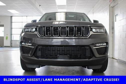 2022 Jeep Grand Cherokee 4xe Base