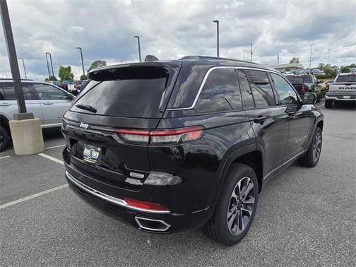 2025 Jeep Grand Cherokee Overland