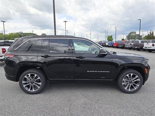 2025 Jeep Grand Cherokee Overland