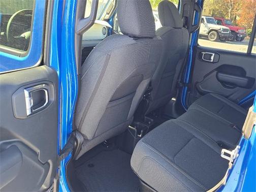 2026 Jeep Gladiator Sport S