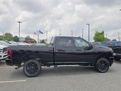 2025 RAM 2500 Big Horn Crew Cab 4x4 6'4' Box